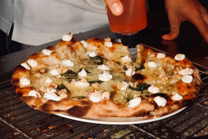 Quattro Formaggi — Pizza
